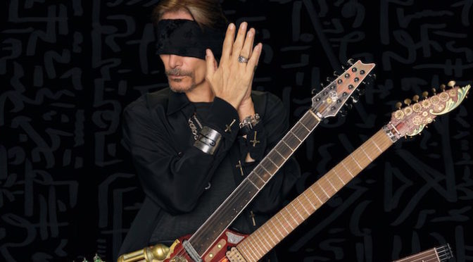 COVER STORY + NEW DISC REVIEW 【STEVE VAI : INVIOLATE】